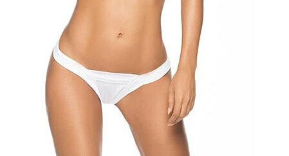 Low Back v Strap Shiny Thong - Medium/large - White Mapale